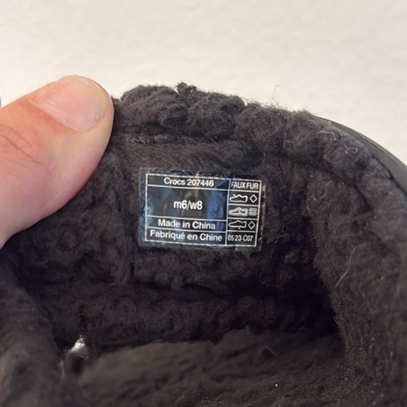 CROCS Black Fuzzy Lined Slippers - Picture 7 of 7
